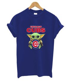 Baby Yoda Hug Chicago Cubs T shirt