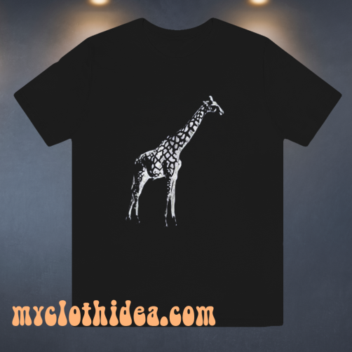 Giraffe T-shirt